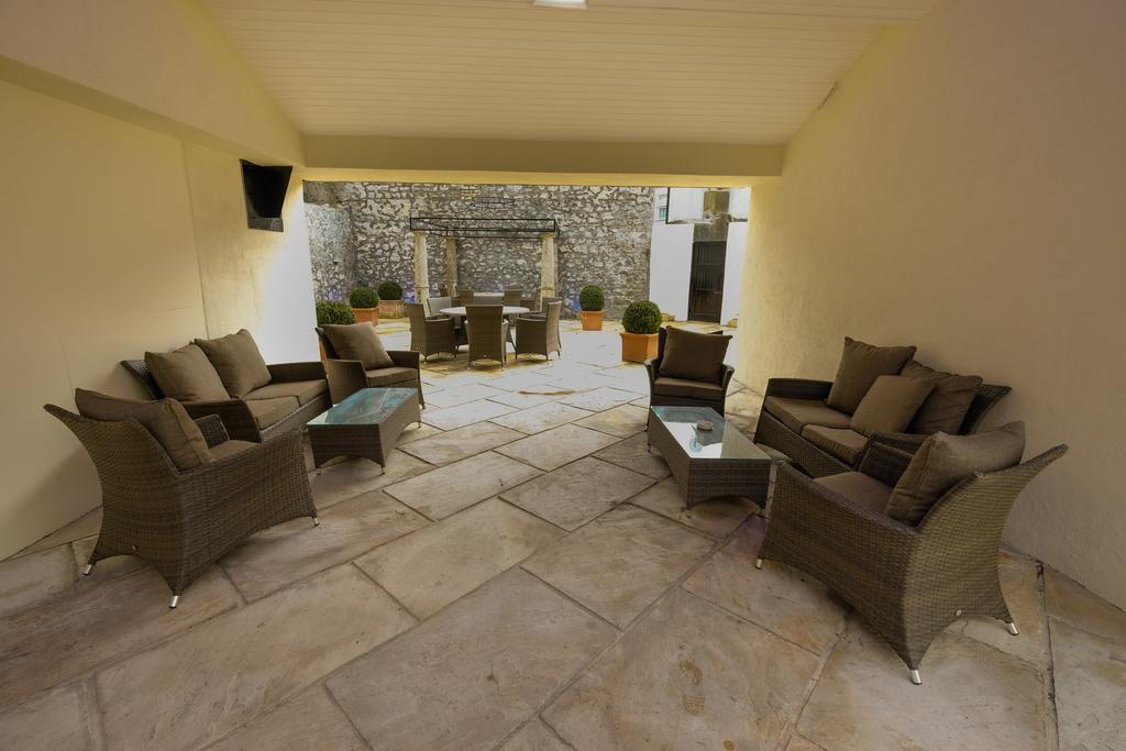 Dooly'S Hotel Birr Exterior foto