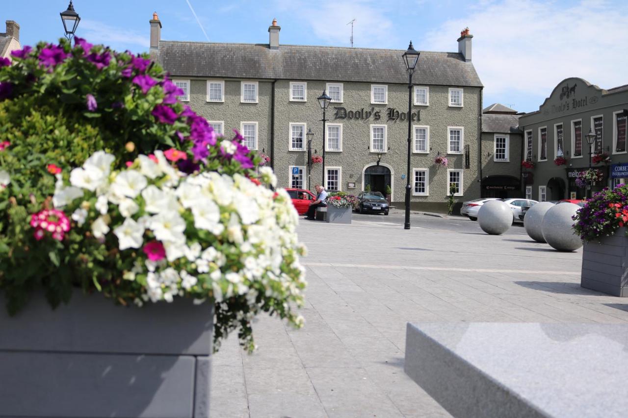 Dooly'S Hotel Birr Exterior foto